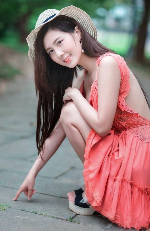 国王前锋开设训练营回馈家乡青少年，国王大前锋