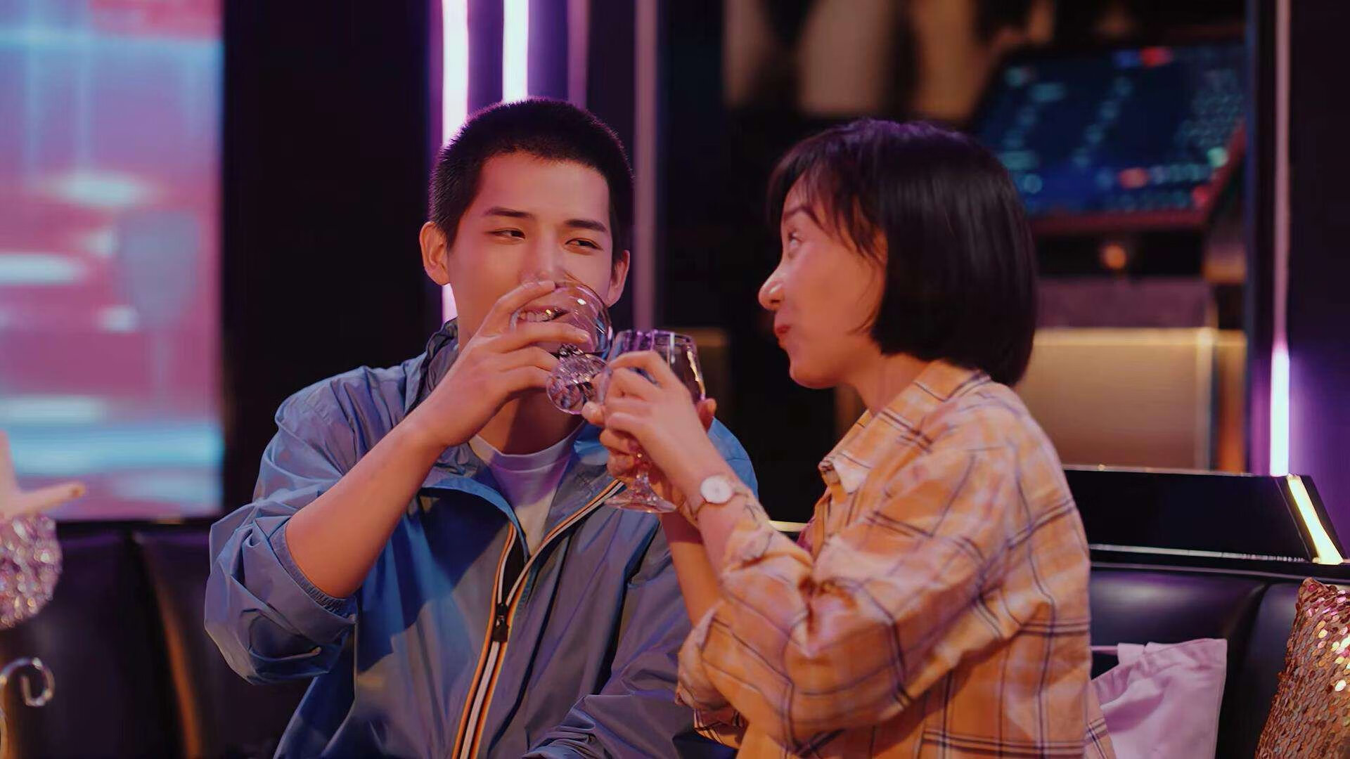 阿莱克西赛场表现引发媒体关注,阿莱克西亚同人图