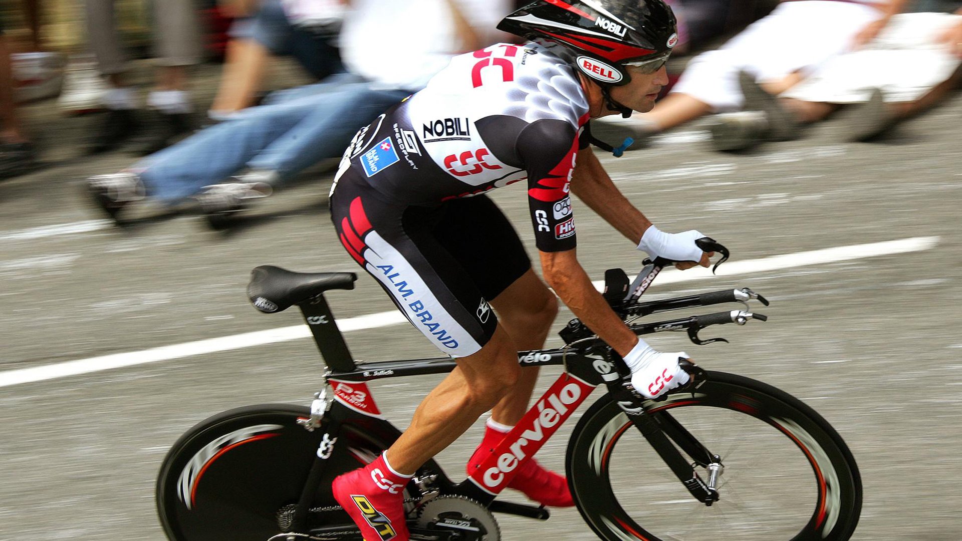 “关键战役讲述：最悬念的九局攻防，扣人心弦”，九局是指