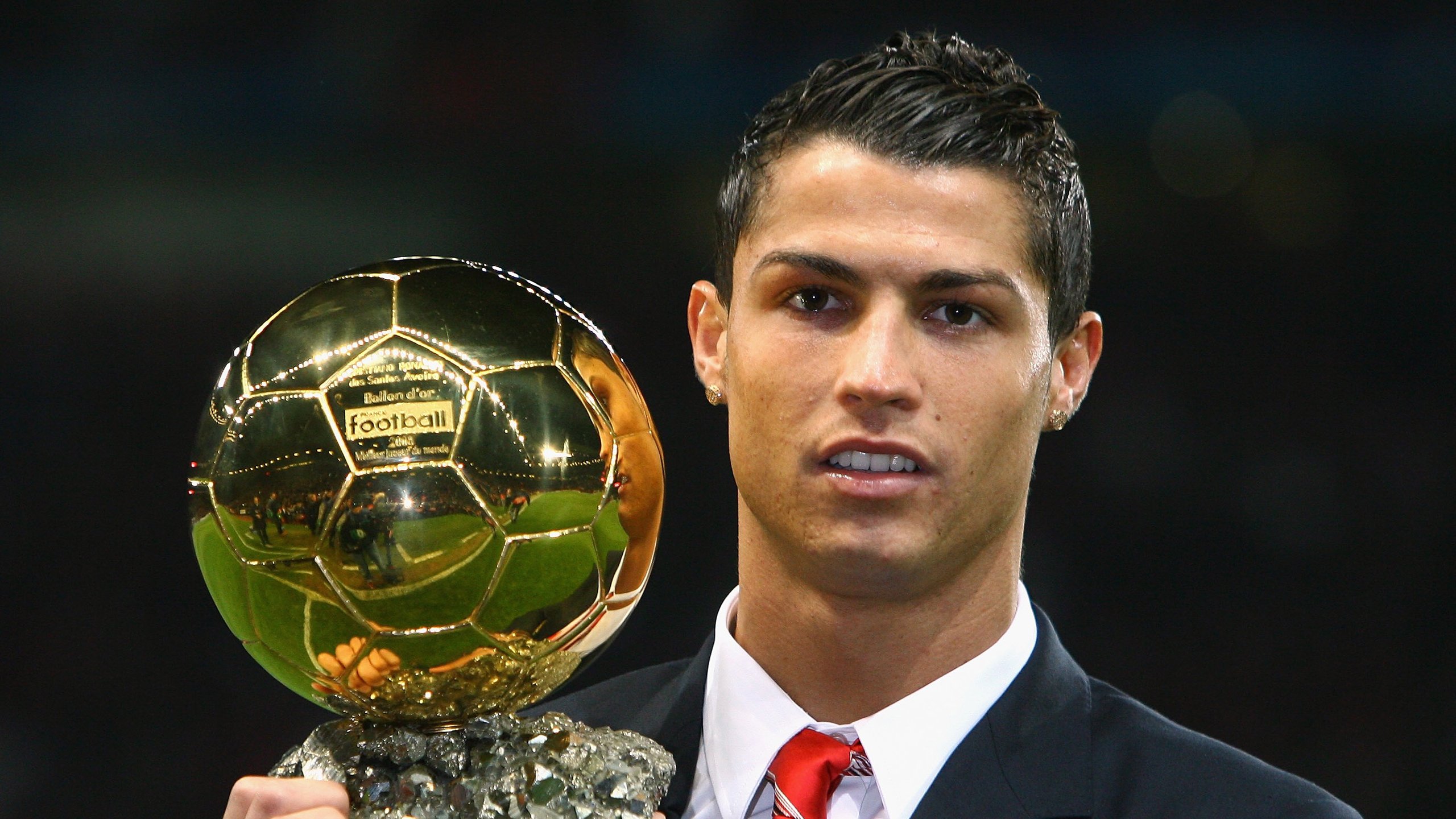 “攻防对决：顶级战术的激烈较量”，攻防什么